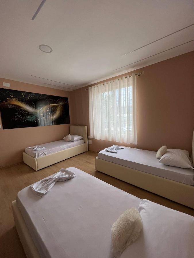 Miqt Guest House Shkodra Exterior foto