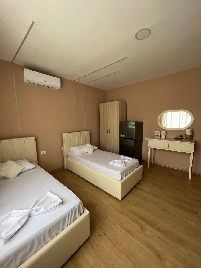 Miqt Guest House Shkodra Exterior foto