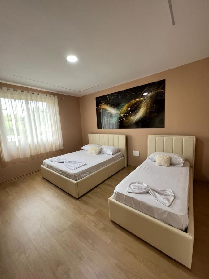 Miqt Guest House Shkodra Exterior foto